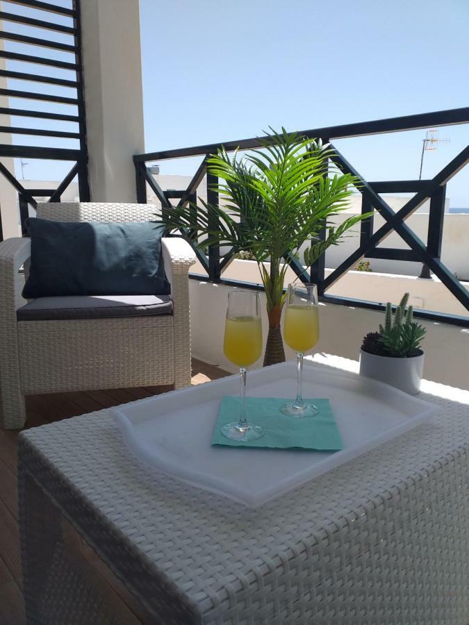 Apartment Portonovo Galit - Sea View - Piscina - Wifi - Old Town Puerto del Carmen  Exterior foto